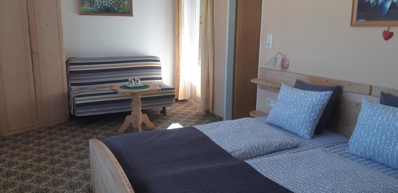 Haus Angelika - Bed & Breakfast - Innsbruck/Igls Екстериор снимка